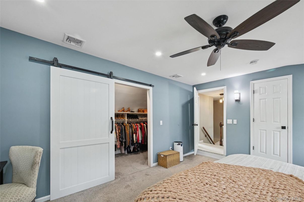 Interior, Recessed Lighting, Walk-in Closets