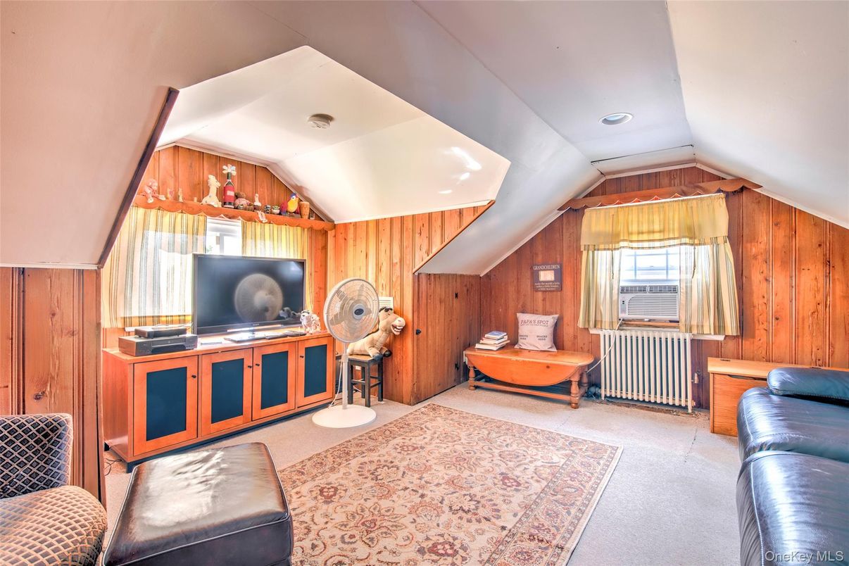 Interior, Recessed Lighting, Wooden Walls
