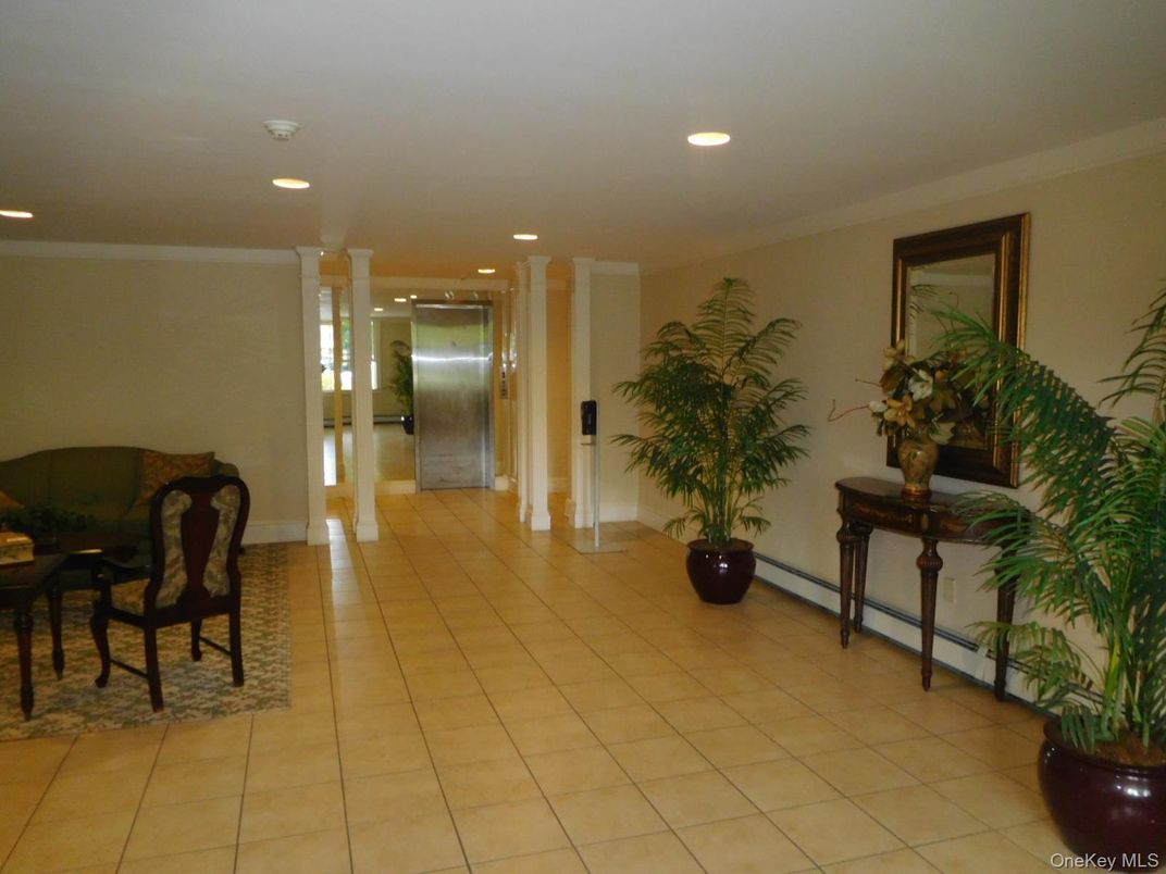 Elevator, Interior, Recessed Lighting