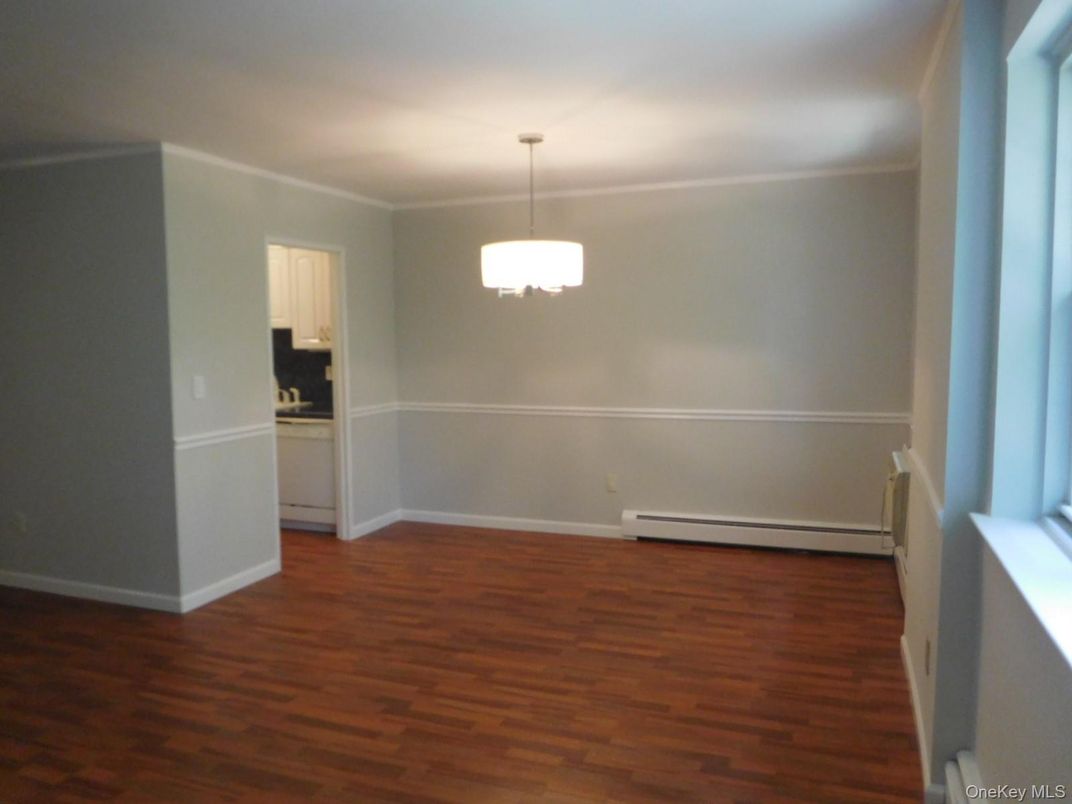 Empty room, Interior, Pendant Lights, Wood Texture Flooring