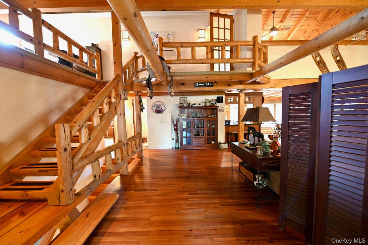 Interior, Pendant Lights, Wooden Beams, Wood Texture Flooring