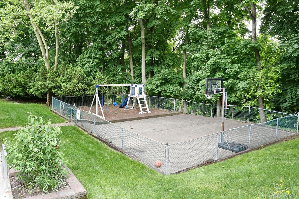 Backyard, Exterior, Playground