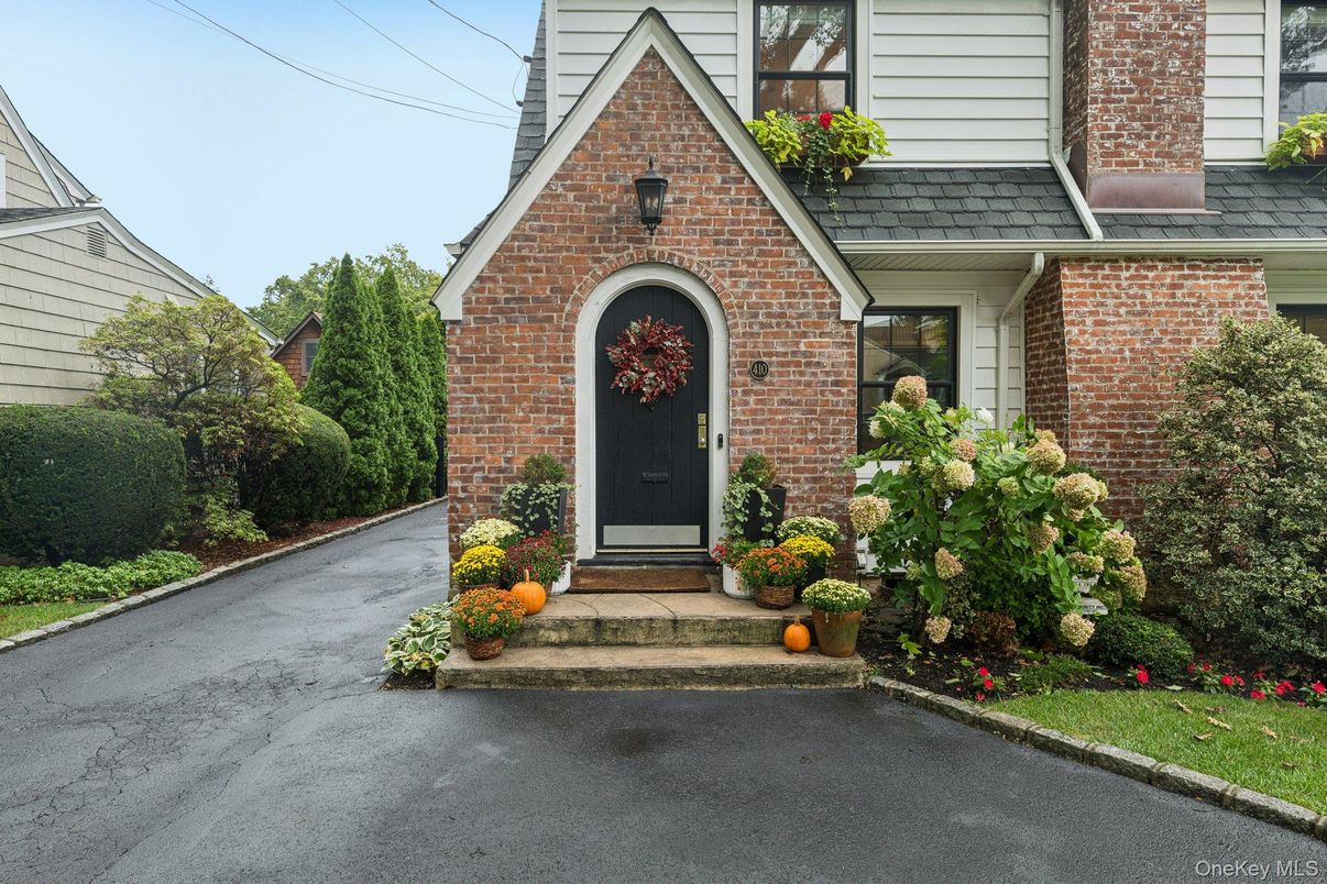 Exterior, Facade, Brick Facade, Tudor Revival