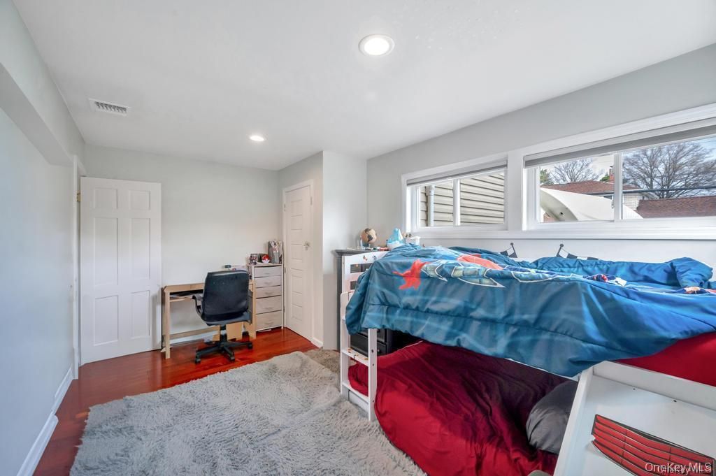 Bedroom, Home Office, Interior, Recessed Lighting, Wood Texture Flooring