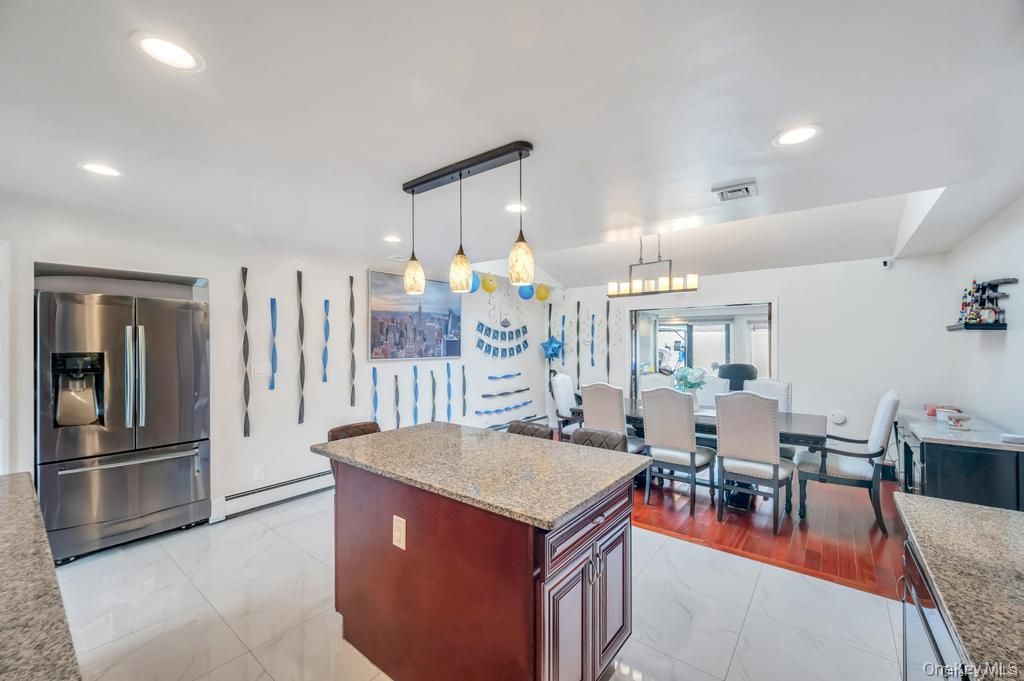 Dining room, Interior, Kitchen, Marble, Pendant Lights, Recessed Lighting, Stainless Steel Appliances