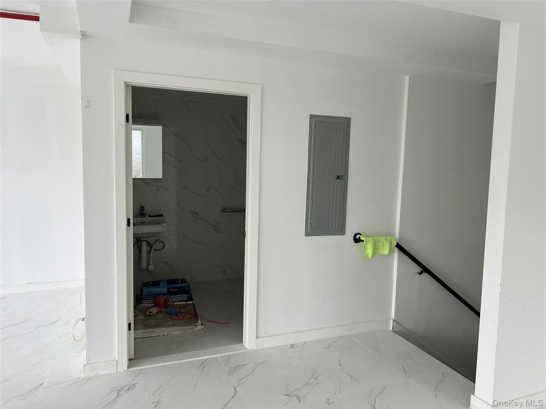 Bathroom, Interior, Marble, Marble Walls