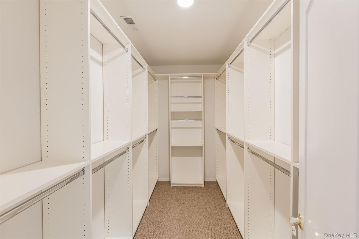Interior, Recessed Lighting, Walk-in Closets