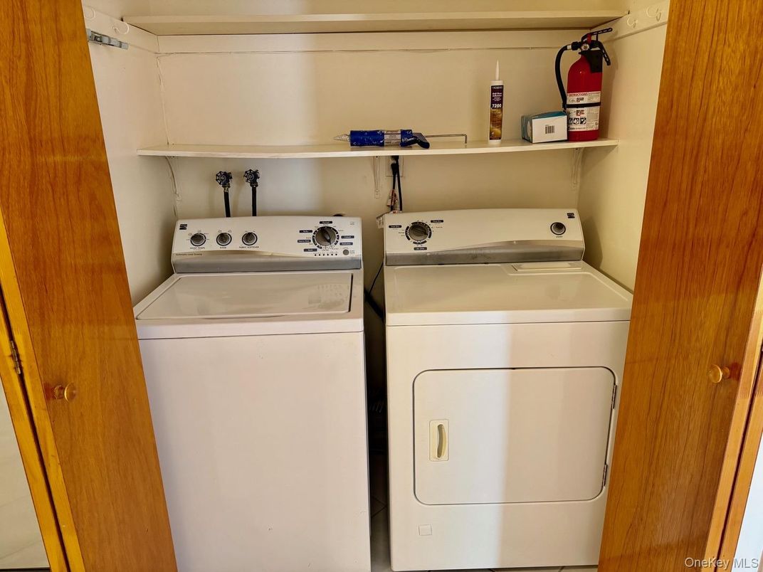 Interior, Utility Closets, Washer