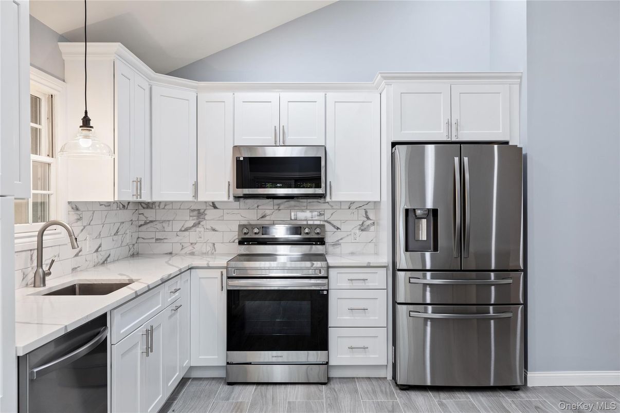 Interior, Kitchen, Pendant Lights, Stainless Steel Appliances, Wood Texture Flooring