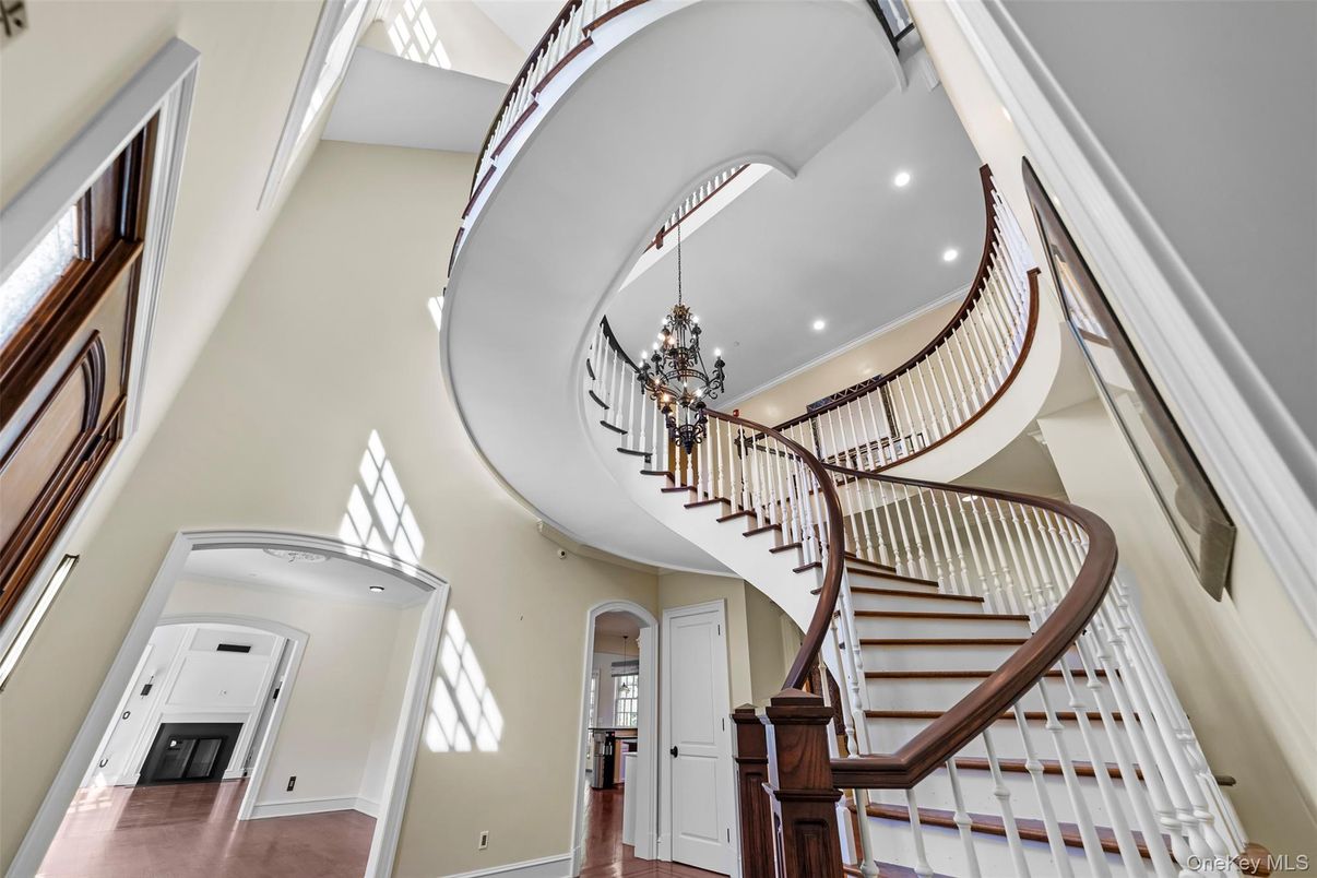 Chandelier, Interior, Recessed Lighting, Wood Texture Flooring