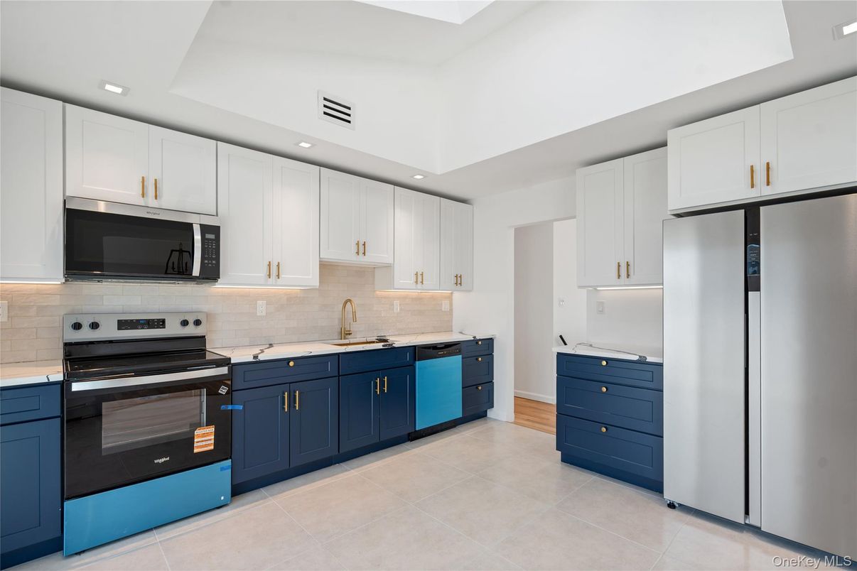 Interior, Kitchen, Recessed Lighting, Stainless Steel Appliances