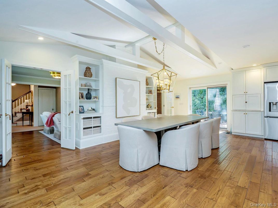 Dining room, Interior, Pendant Lights, Recessed Lighting, Wood Texture Flooring
