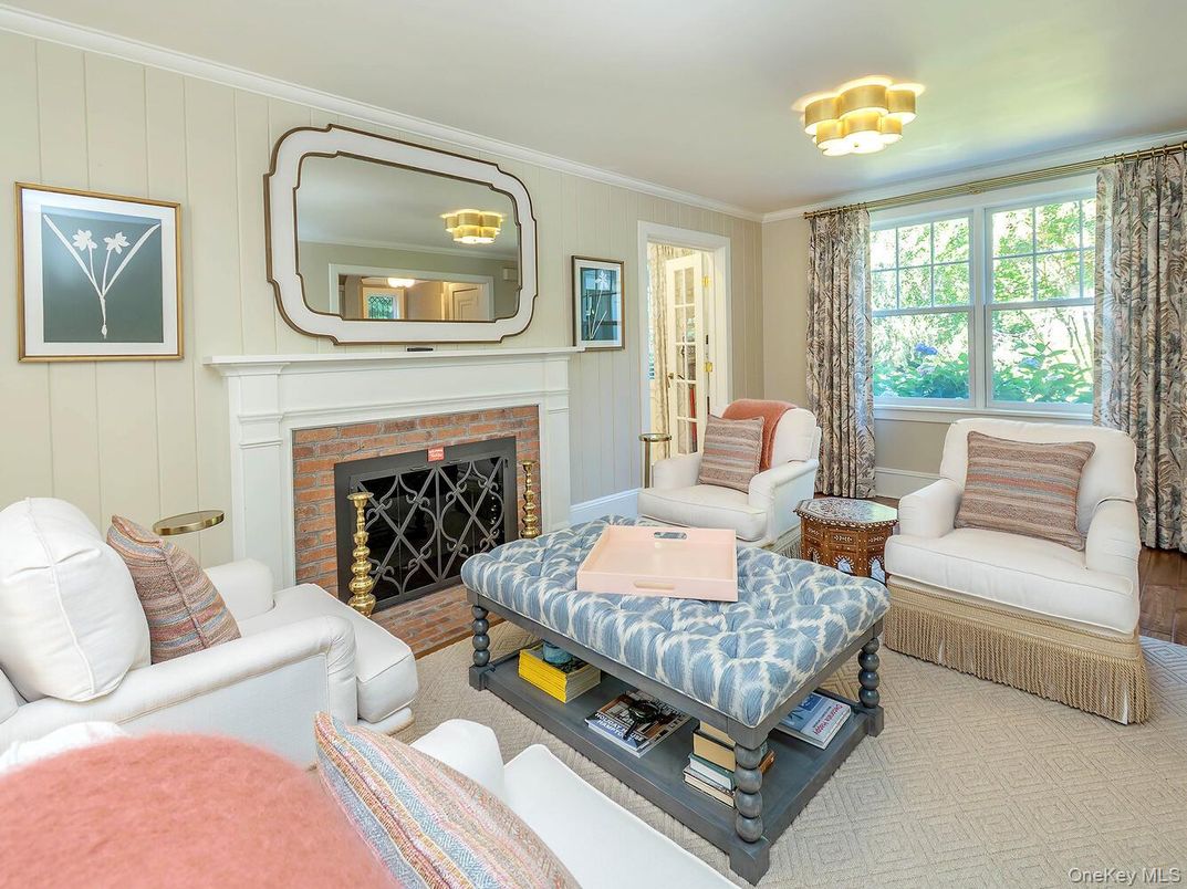 Fireplace, Interior, Living room