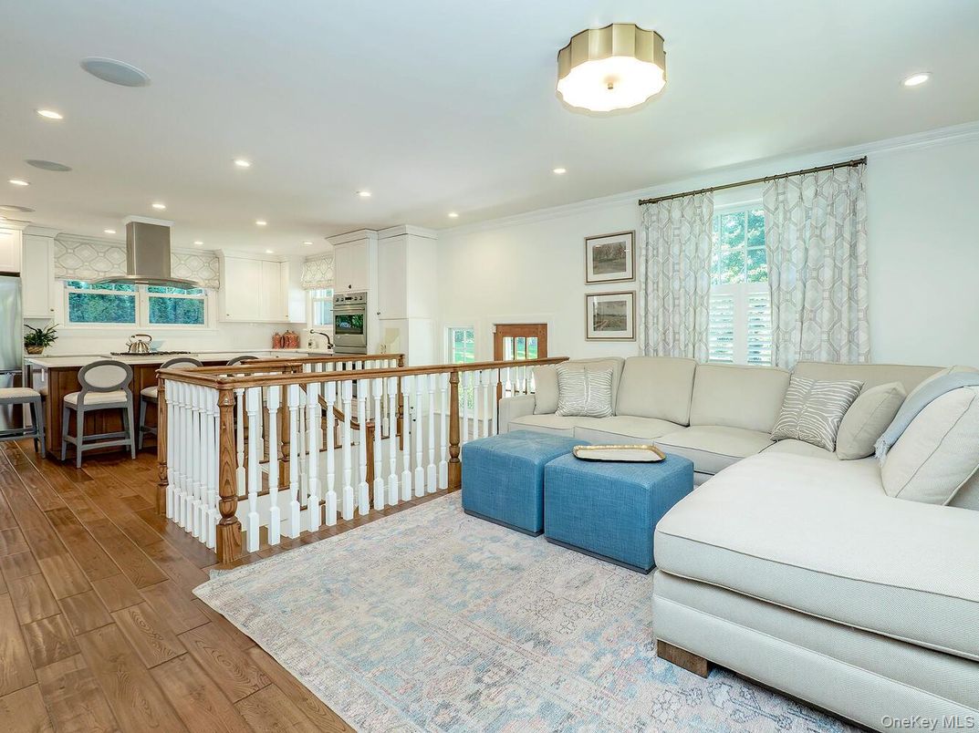 Dining room, Interior, Kitchen, Living room, Recessed Lighting, Wood Texture Flooring