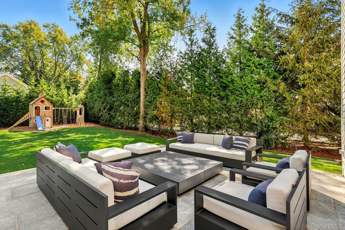 Backyard, Exterior, Playground