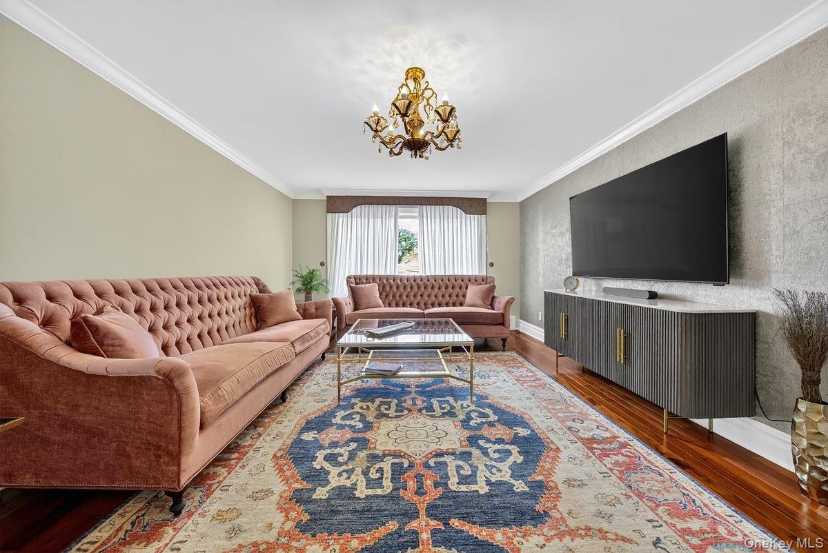 Chandelier, Interior, Living room, Wood Texture Flooring