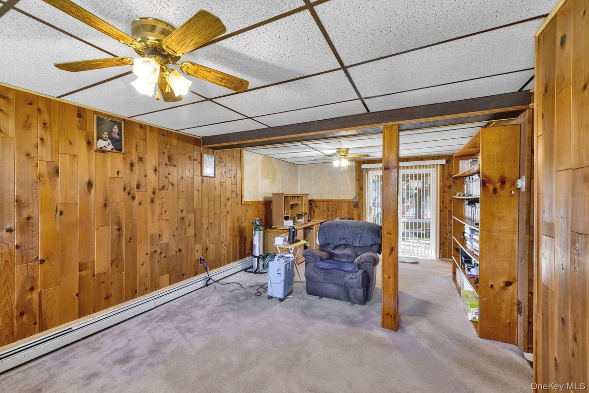 Empty room, Interior, Wooden Walls