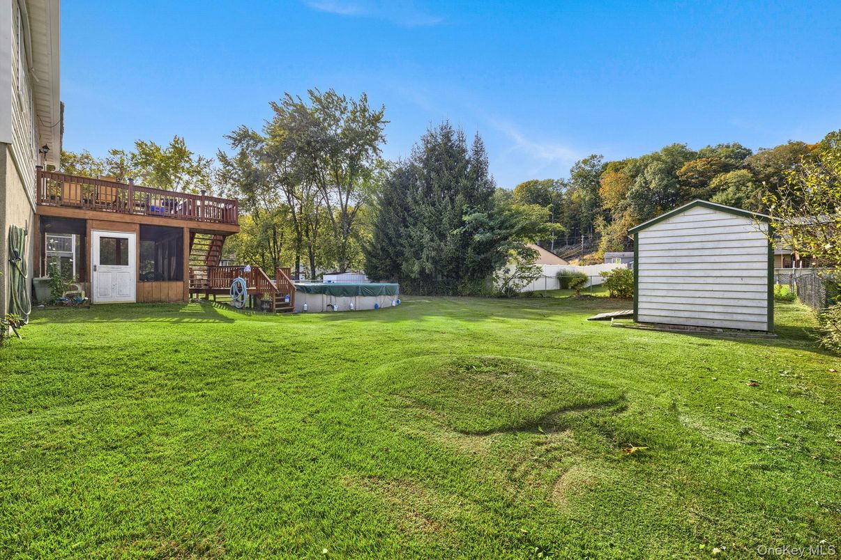 Backyard, Exterior, Hot Tub