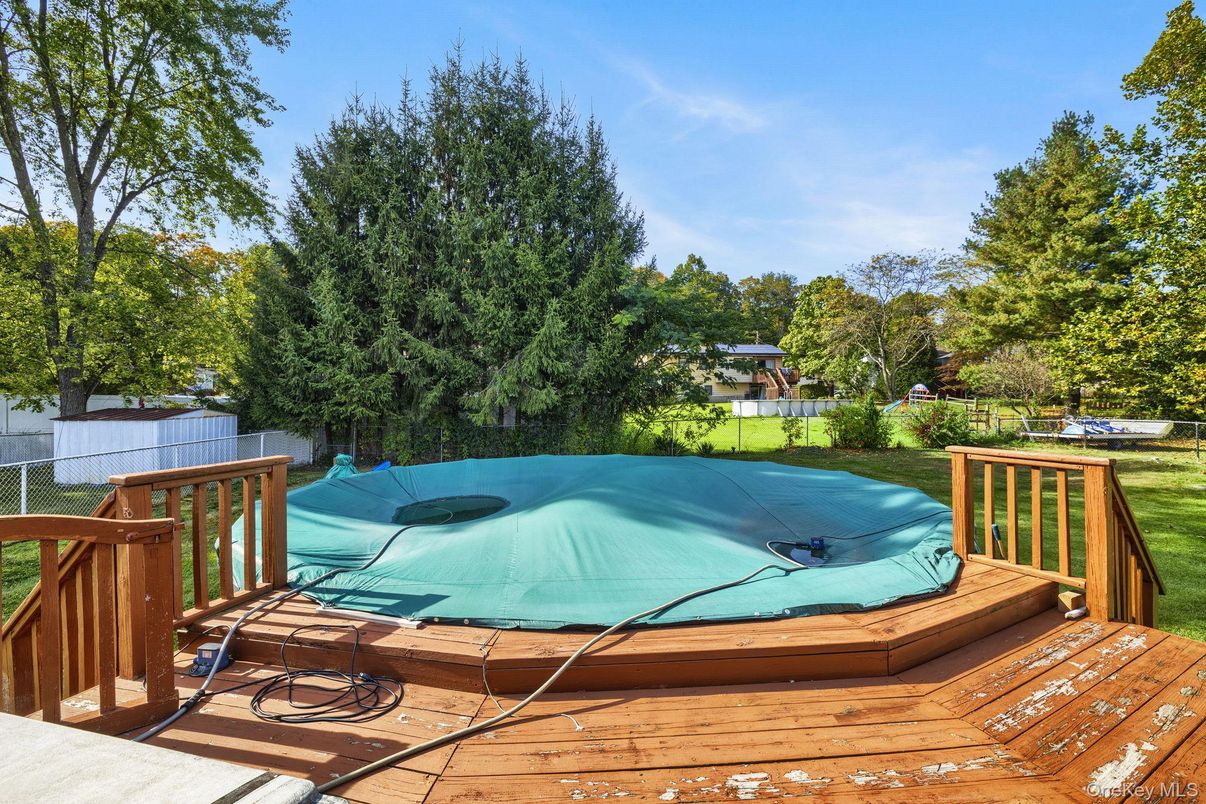 Backyard, Exterior, Hot Tub