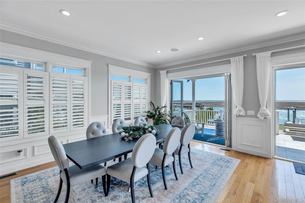 Dining room, Interior, Recessed Lighting, Water, Wood Texture Flooring