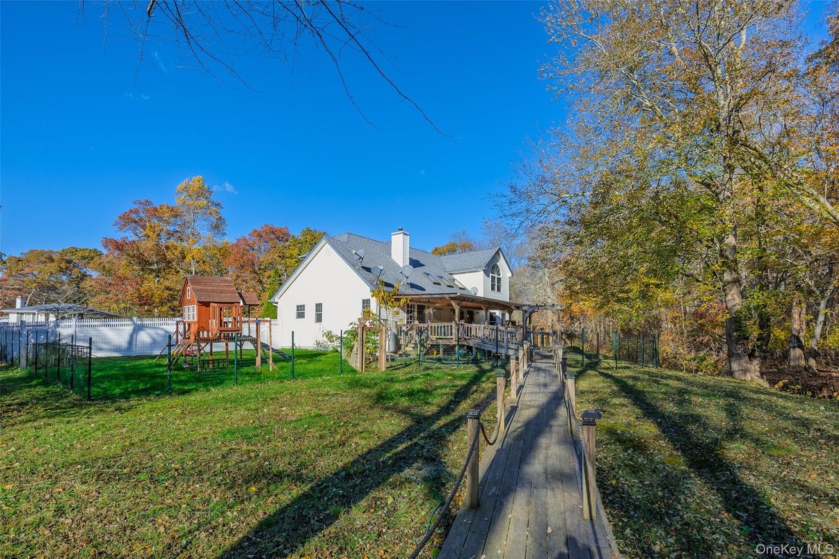 Backyard, Exterior, Playground