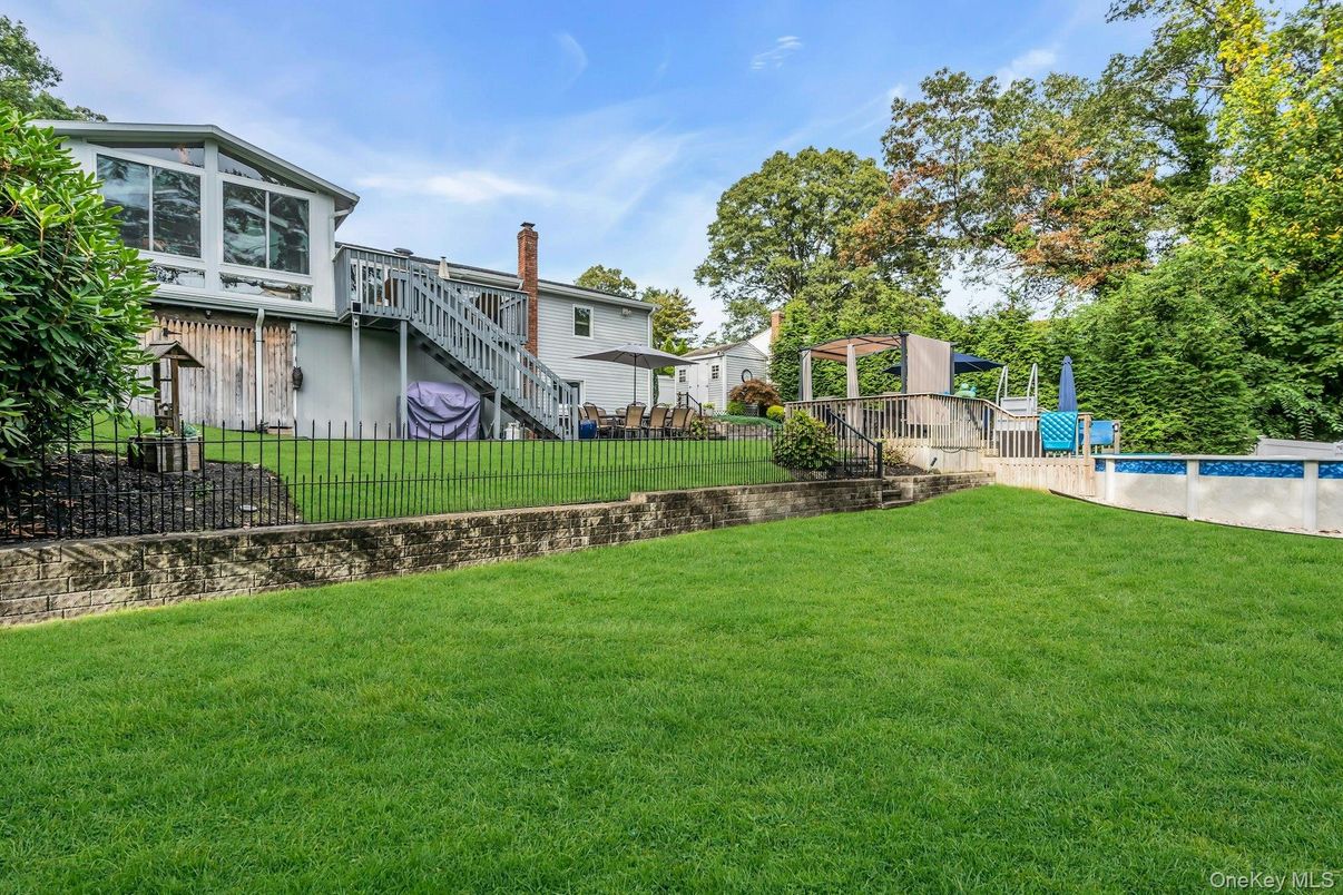 Backyard, Exterior, Pool