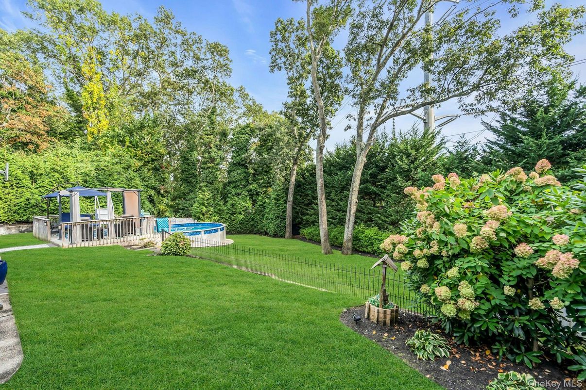 Backyard, Exterior, Pool