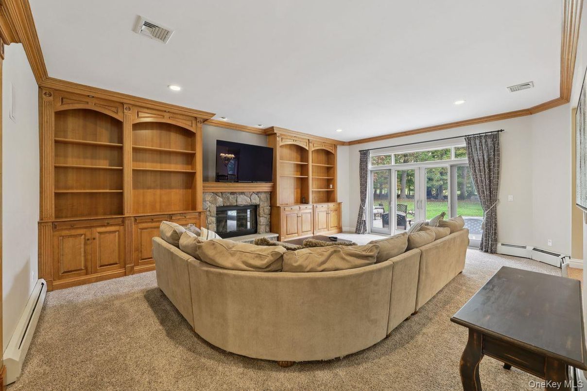 Fireplace, Interior, Living room, Recessed Lighting