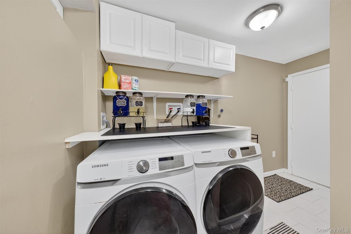 Interior, Utility Closets, Washer