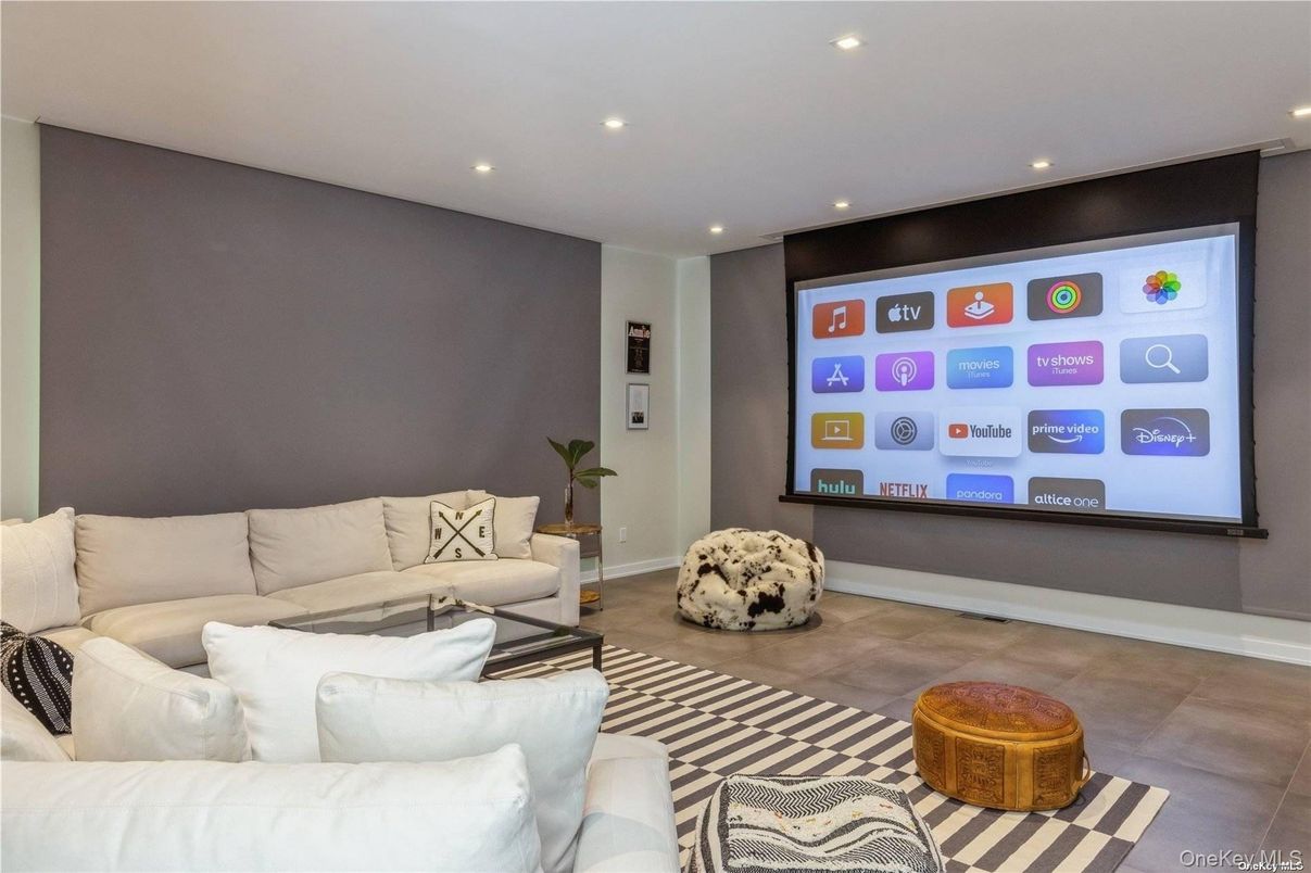 Interior, Living room, Recessed Lighting
