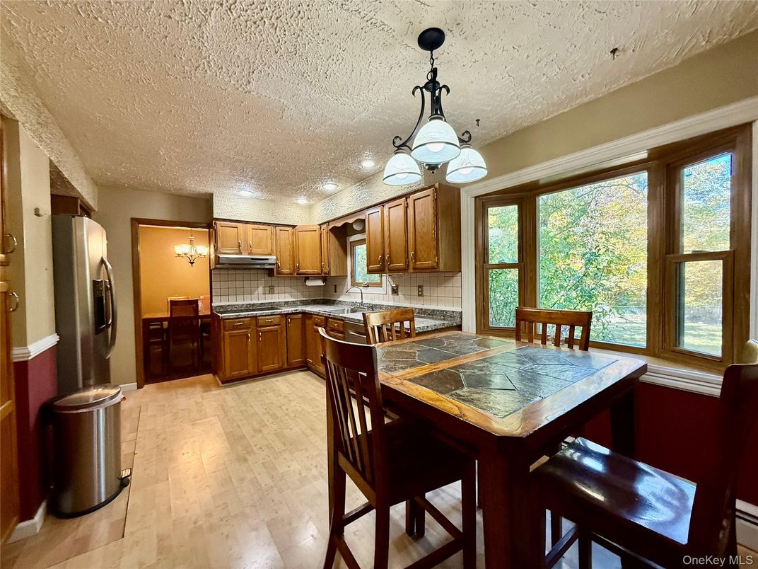 Dining room, Interior, Kitchen, Pendant Lights, Wood Texture Flooring