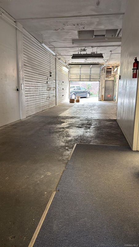 Garage, Interior, Stone Walls
