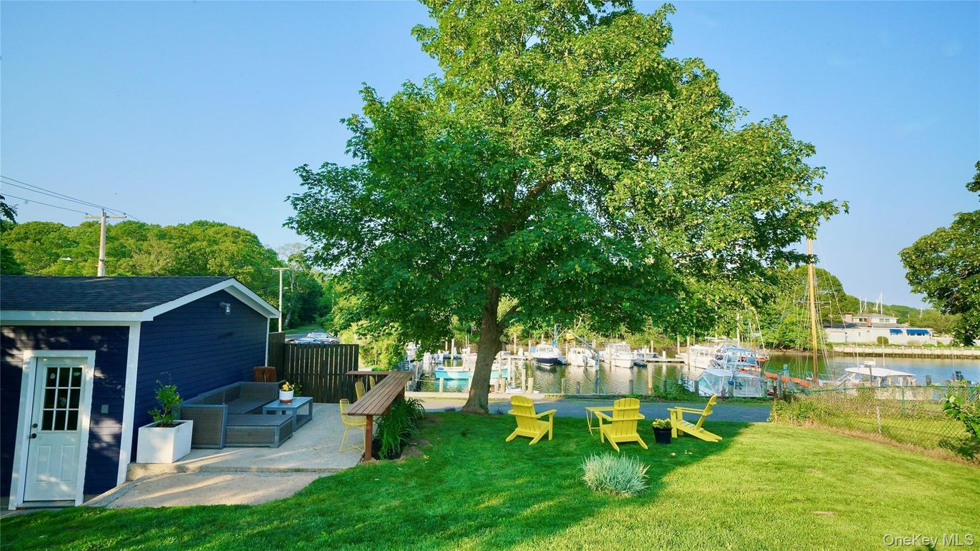 Backyard, Exterior, Playground, Water