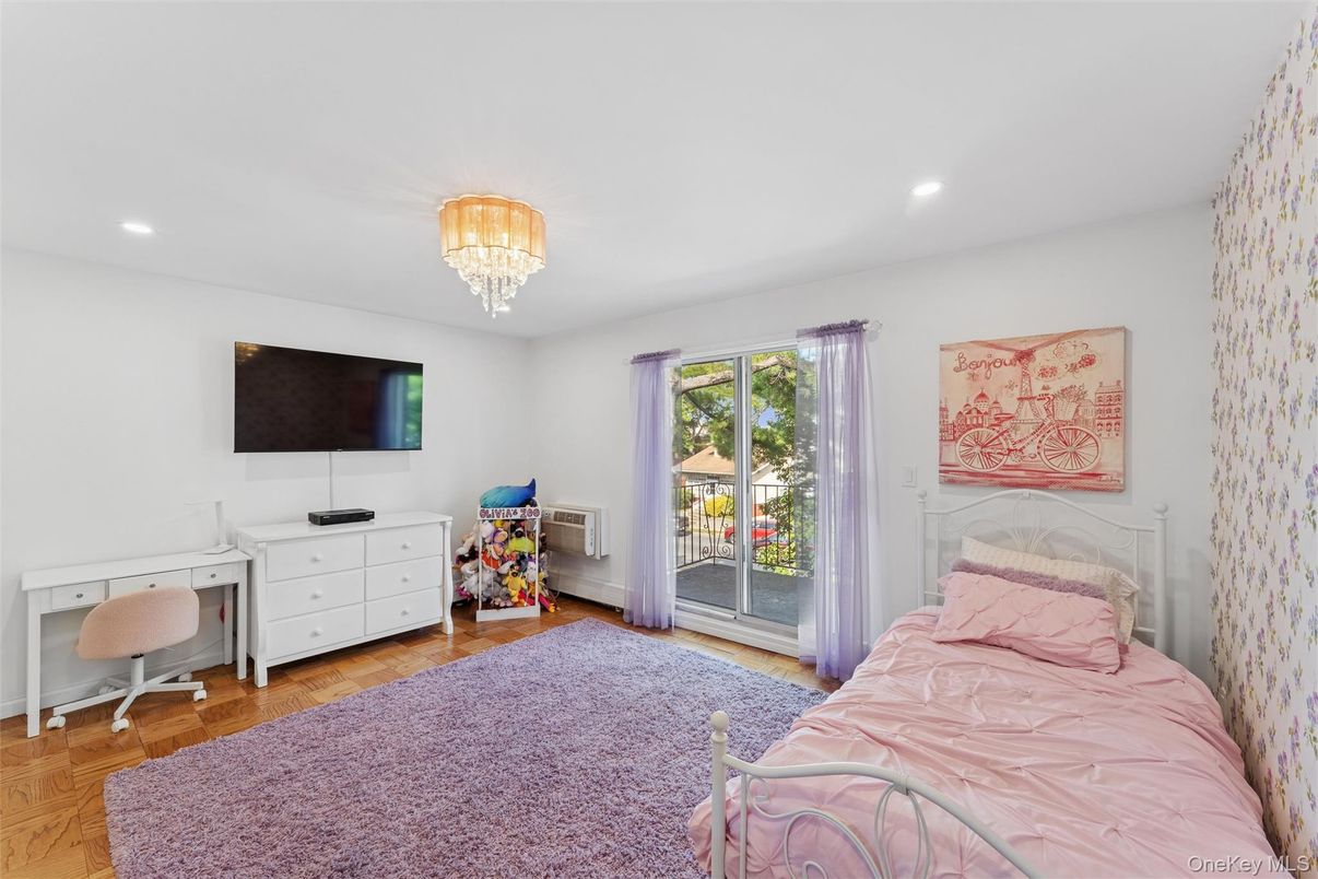 Bedroom, Chandelier, Home Office, Interior, Recessed Lighting, Wood Texture Flooring