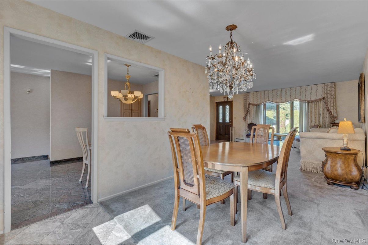 Chandelier, Dining room, Interior