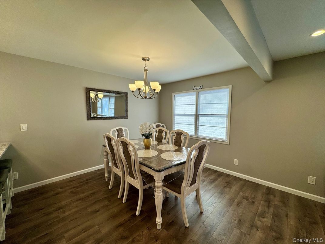Chandelier, Dining room, Interior, Recessed Lighting, Wood Texture Flooring