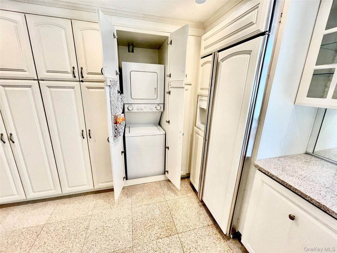 Interior, Utility Closets, Washer
