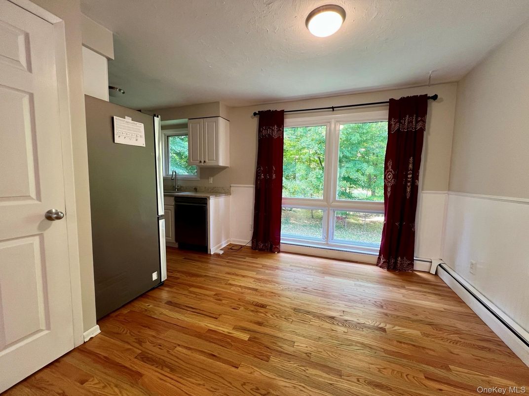 Empty room, Interior, Kitchen, Wood Texture Flooring