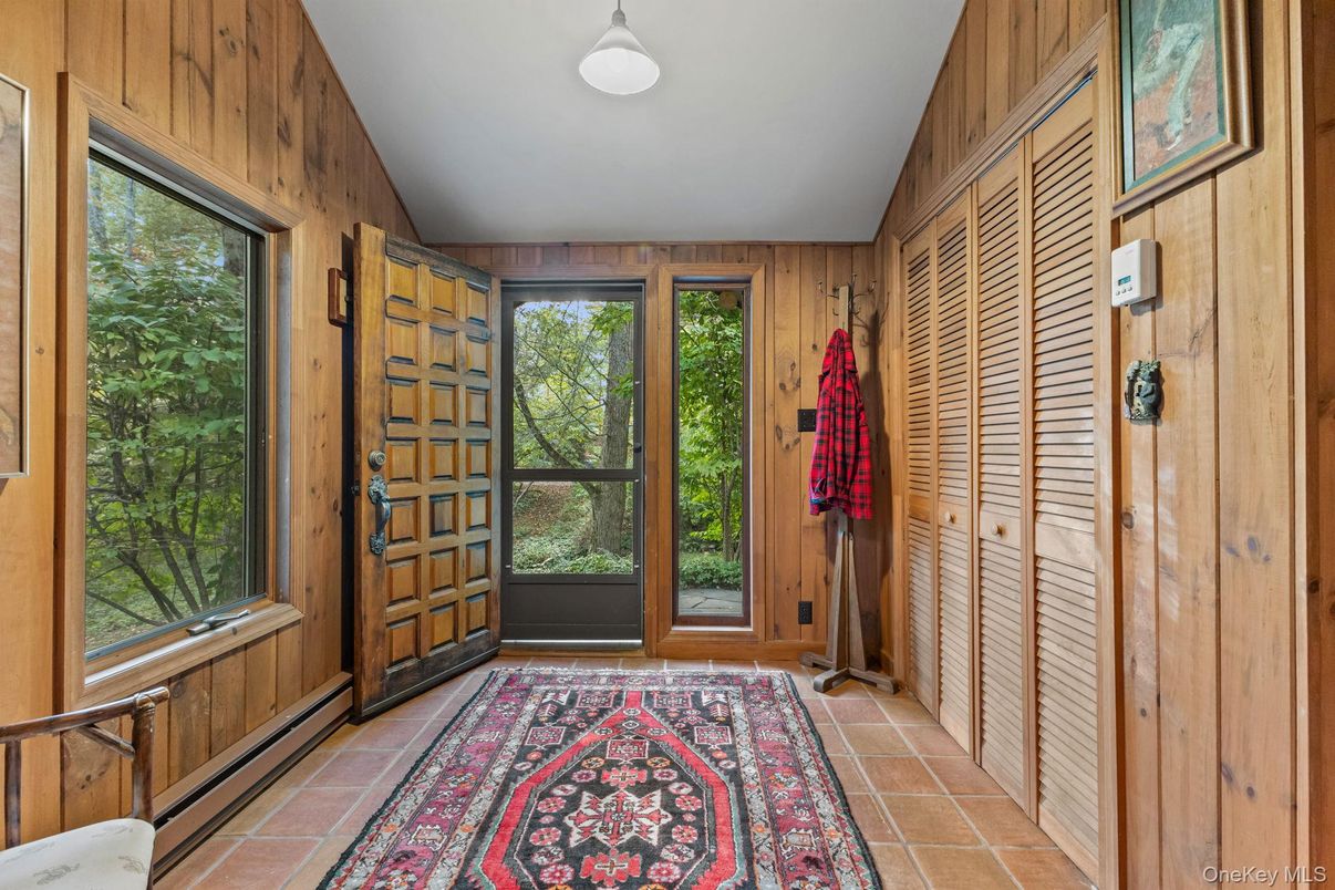 Empty room, Interior, Wooden Walls
