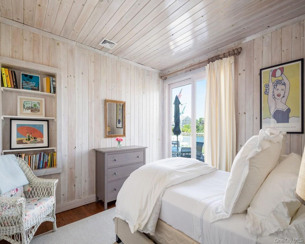 Bedroom, Interior, Wooden Ceilings, Wood Texture Flooring, Wooden Walls