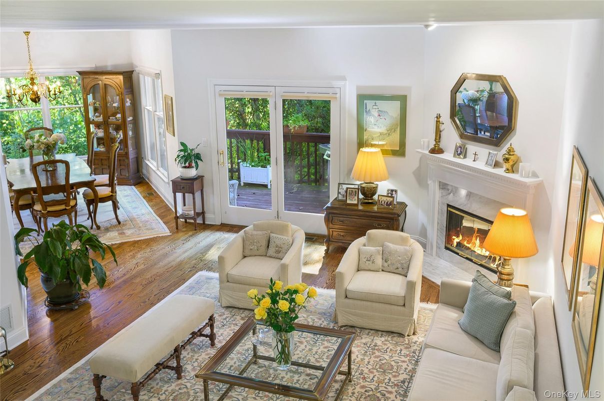 Chandelier, Dining room, Fireplace, Interior, Living room, Wood Texture Flooring