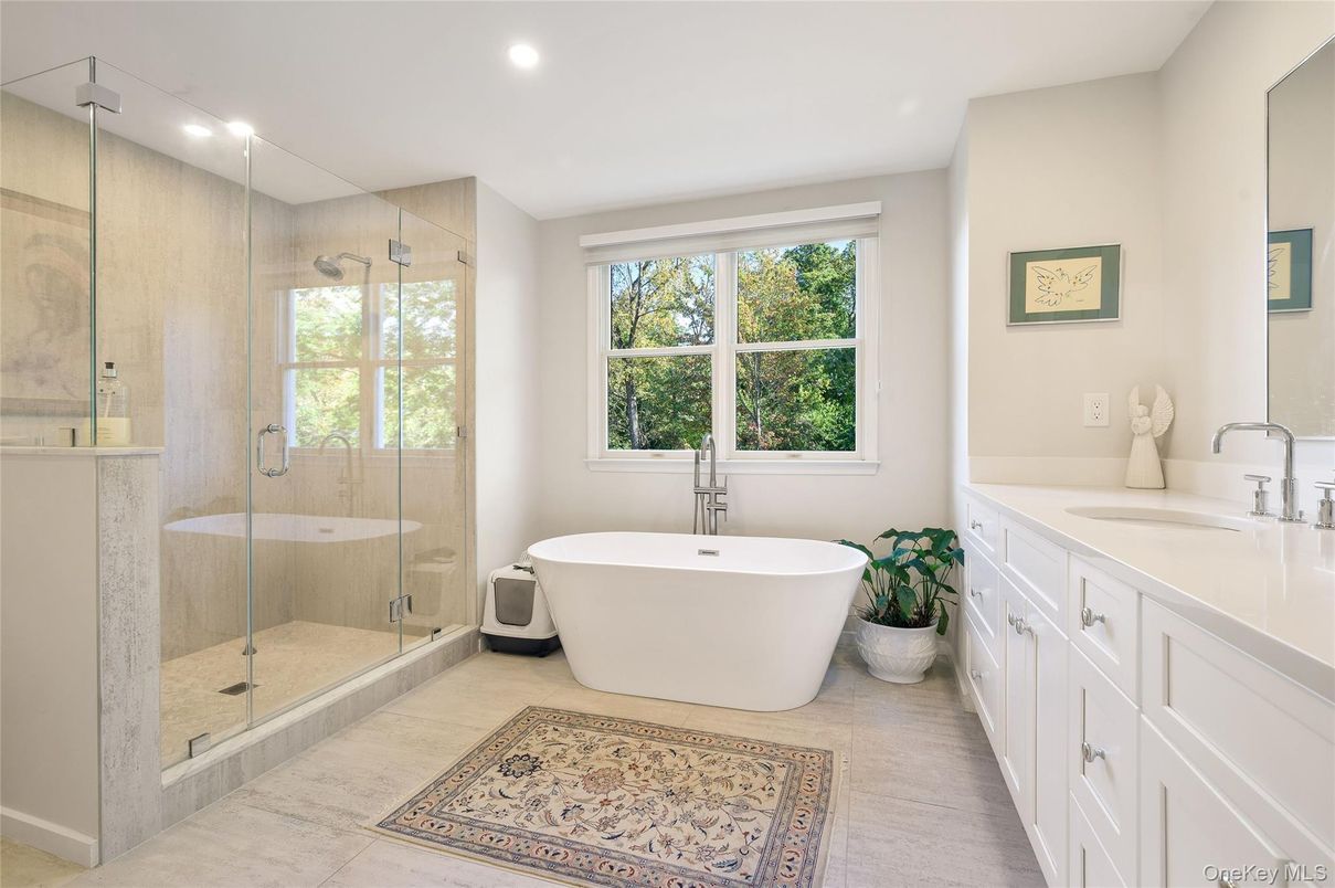 Bathroom, Dual Sink Vanities, Free Standing Baths, Glass Shower, Interior, Recessed Lighting