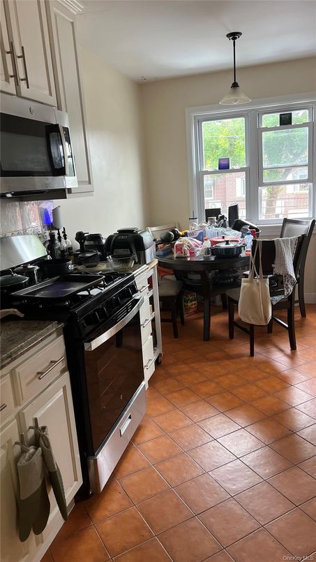 Dining room, Interior, Kitchen