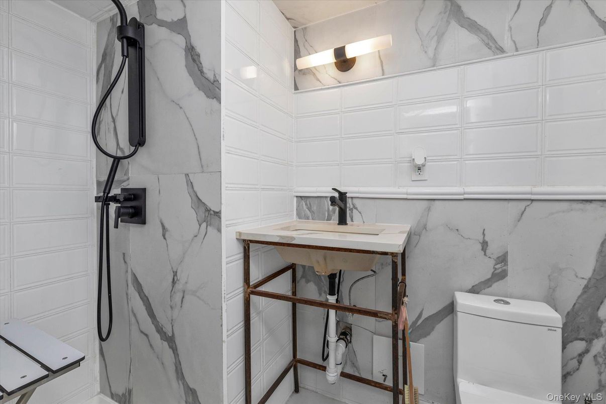 Bathroom, Interior, Marble Walls