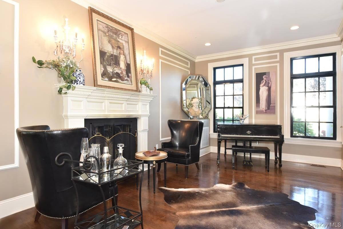 Fireplace, Interior, Living room, Piano, Recessed Lighting, Wood Texture Flooring