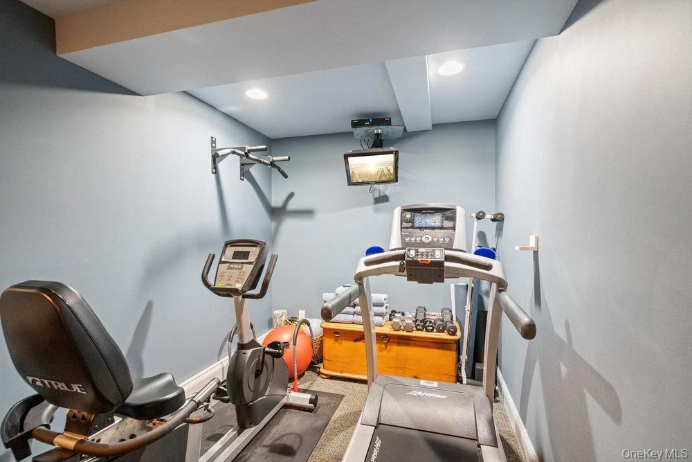 Fitness Equipment, Interior, Recessed Lighting