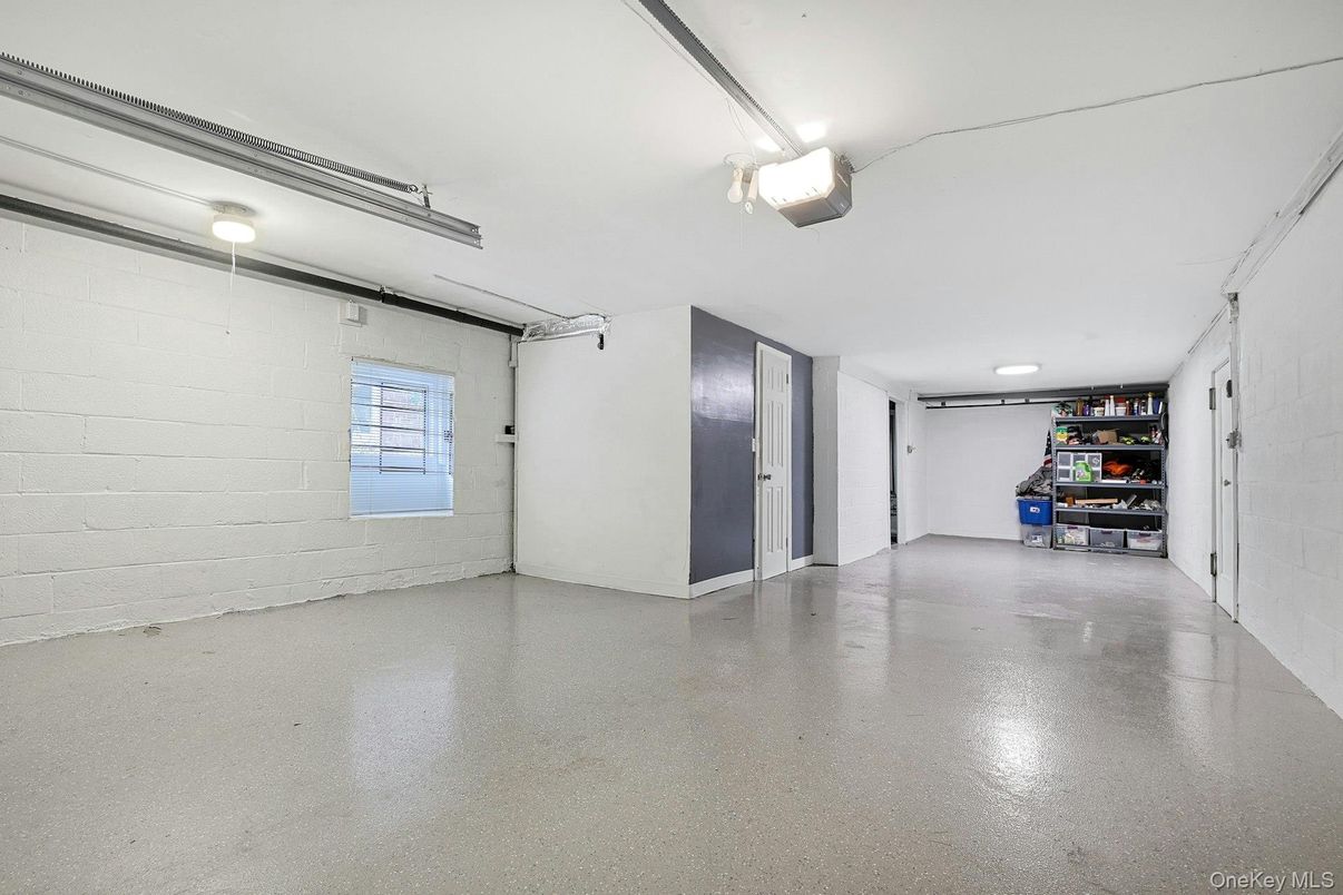 Empty room, Garage, Interior, Stone Walls