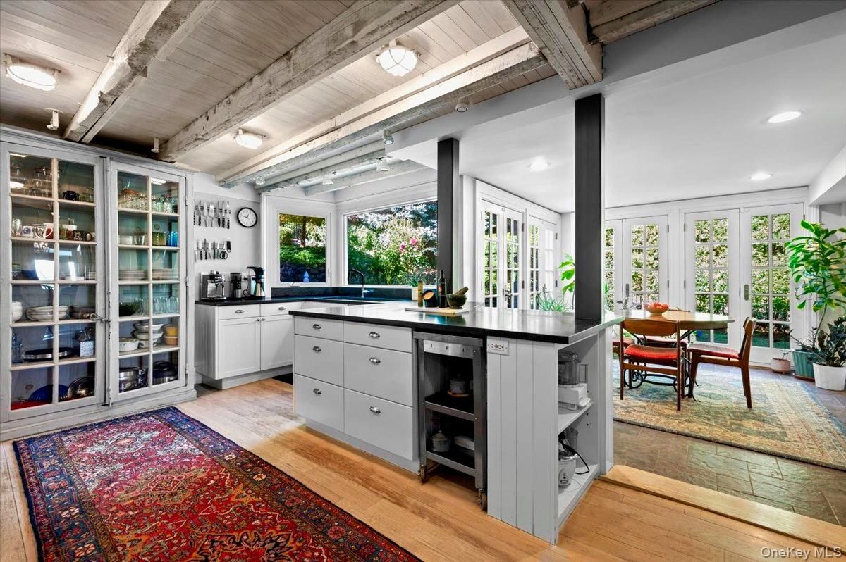 Dining room, Interior, Kitchen, Recessed Lighting, Wooden Beams, Wooden Ceilings, Wood Texture Flooring