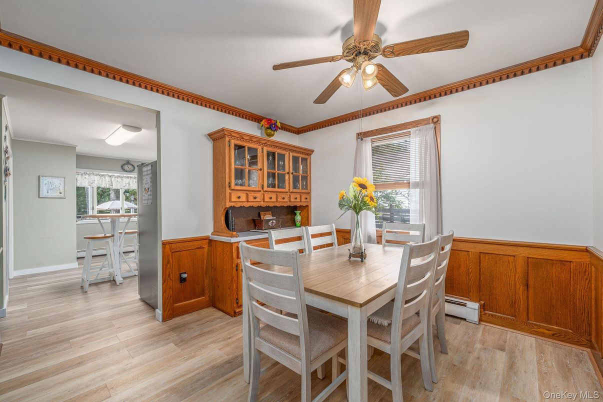 Dining room, Interior, Wood Texture Flooring