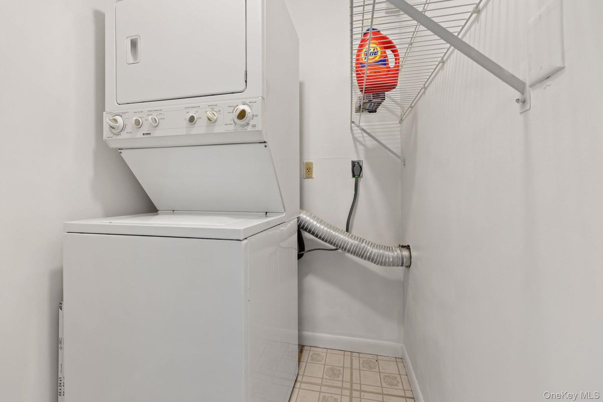 Interior, Utility Closets, Washer